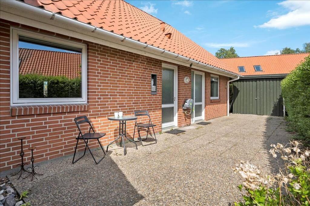 House Near Public Transport Villa Lystrup Exterior foto